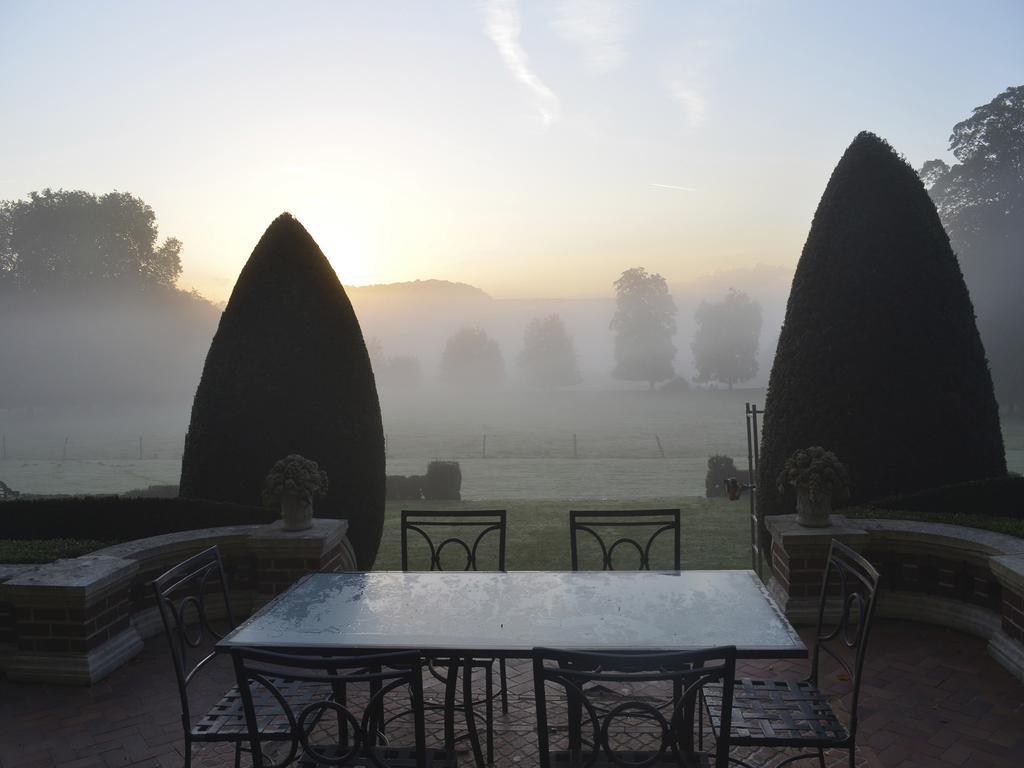 Chateau De Bouelles Bed and Breakfast Neufchâtel-en-Bray Buitenkant foto