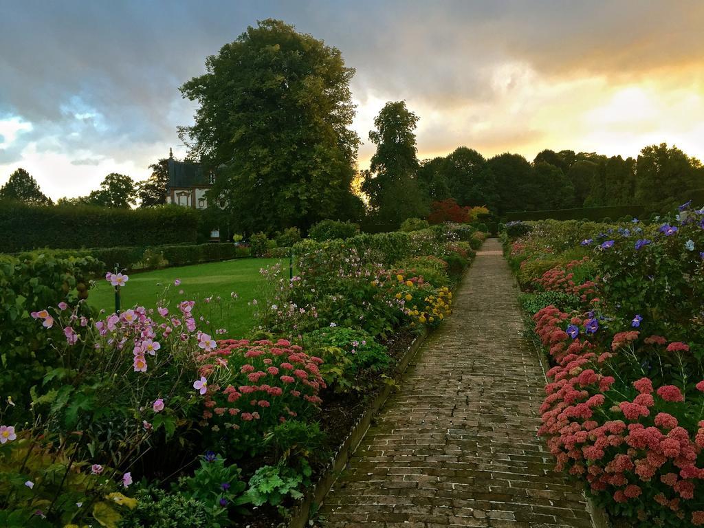Chateau De Bouelles Bed and Breakfast Neufchâtel-en-Bray Buitenkant foto